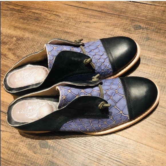 Like New! Freebird Malena leather Mules - Picture 3 of 6